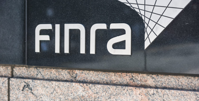 米FINRA、仮想通貨関連活動の報告奨励期間を延長