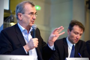 フランス、中央銀行デジタル通貨実験を検討──7月に10社を選定、民間から提案募る