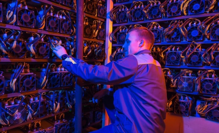 ビットコイン下落、マイナーの在庫データが暗示していた