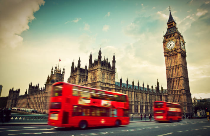 デジタル英ポンド、「課題」を突きつける可能性:英中銀総裁