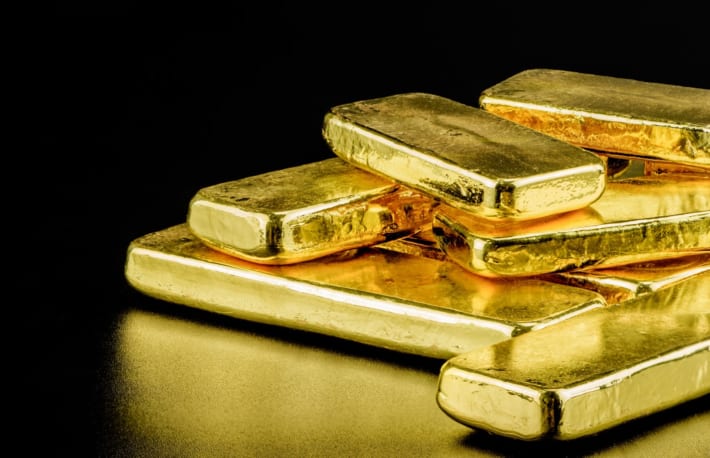 金（ゴールド）市場が教えてくれること──経済危機の今、ビットコインの行方をどう読むべきか