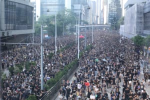 香港でステーブルコインの利用が急増──国家安全維持法で資産とプライバシー死守に動く市民