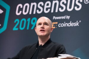 コインベースCEO、新規参入者に注意喚起──ビットコイン高騰で