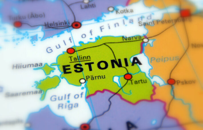 エストニア：暗号資産ライセンスの取り消し、1000社を超える