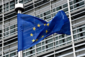 EU規制当局、暗号資産の投資リスクを警告