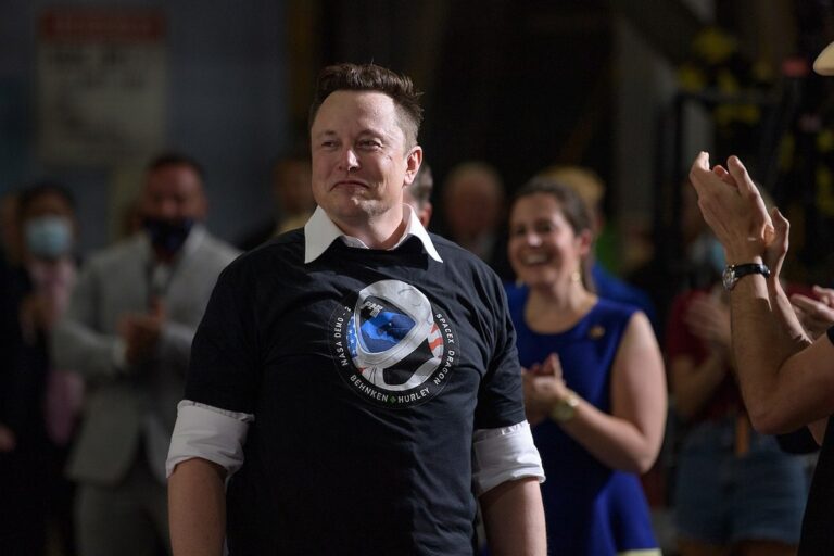 イーロン・マスクのビットコインマーケティング戦略【オピニオン】