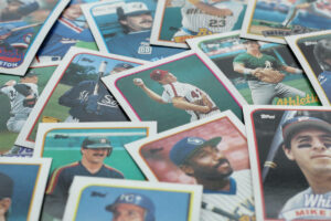 米トレーディングカードのTopps、「空箱上場」でNFT事業を拡大へ──日本進出も計画