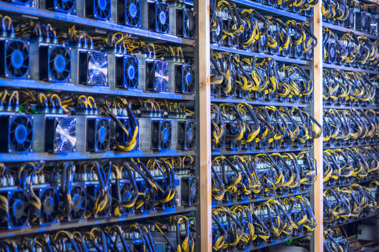 ビットメイン、マイニング機器の販売中断