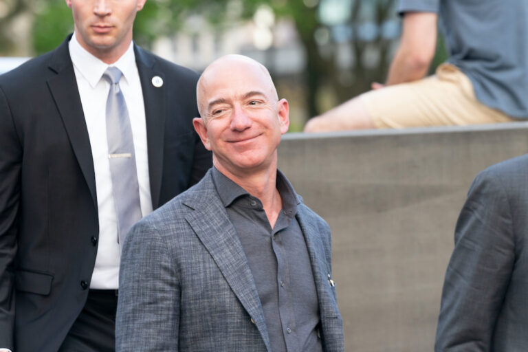 アマゾン、ビットコイン決済の報道を否定