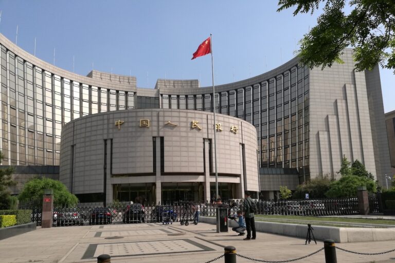 暗号資産取引への規制強化を継続:中国人民銀行