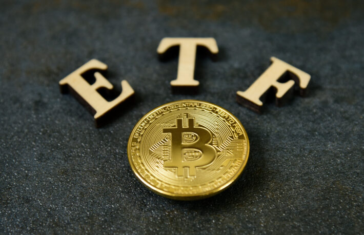 ビットコインスポットETF、半減を前に5日間連続の資金流出