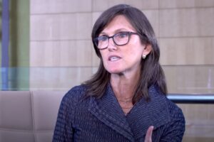 ビットコイン、2030年までに1億円を超える：米アーク予測