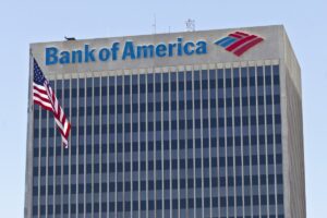 米コインベースの格付けを「Buy」に引き上げ、収益多様化を評価：バンカメ