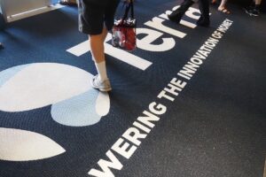 テラの広告は変わらず：米大リーグのナショナルズの本拠地