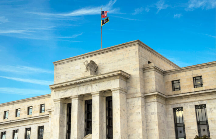 米成人の12%、暗号資産を保有──投資か決済かで大きな違い:FRB調査