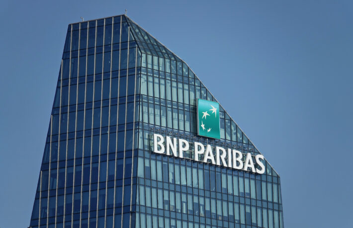 BNPパリバ、レポ取引にJPモルガンのブロックチェーン使用:報道