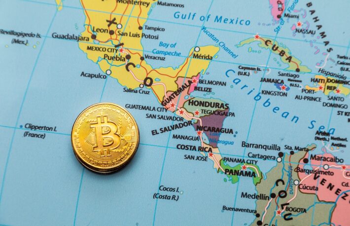 エルサルバドル、含み損は約70億円──保有ビットコインの価値が半減