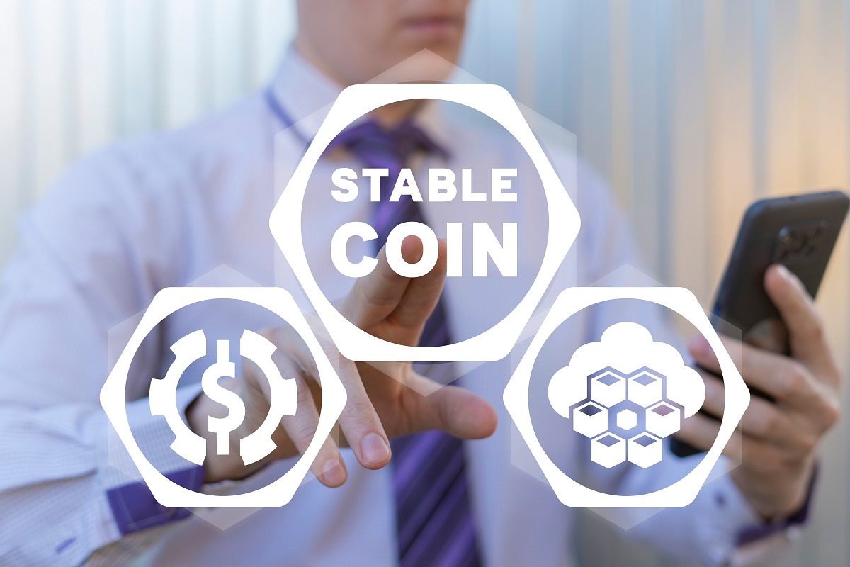 What are stablecoins and how do they fail?
