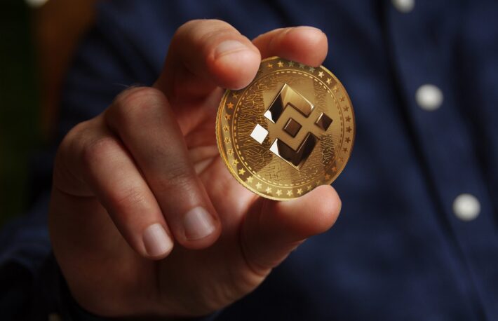バイナンスコイン(BNB)の特徴は? チャートと価格推移・将来性を徹底解説