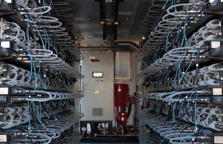 ビットコインマイニング:暗号資産の未来を占う?【コラム】