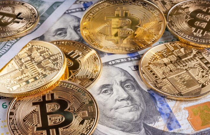 銀行危機の勝者はビットコイン、だが非流動性が米ドルヘッジの道を阻む【コラム】