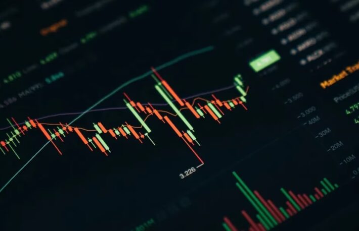 暗号資産高頻度取引(HFT)のリスクとメリット