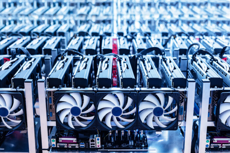 ビットコインマイナー、施設をAI向けに転換する動きも──エヌビディアの好調な見通しが後押し