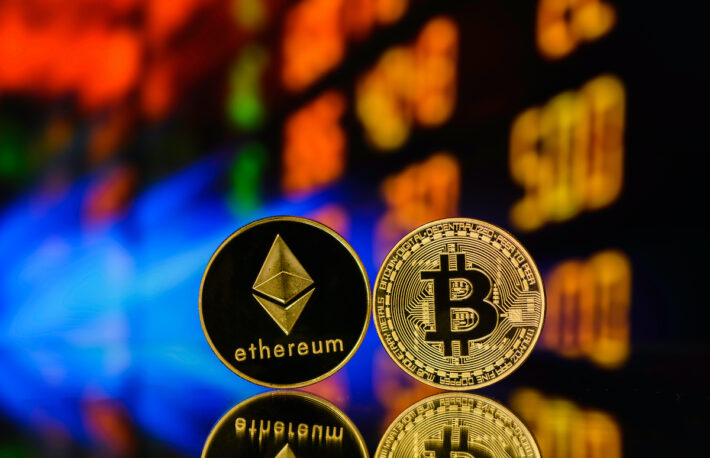 ビットコインは一時2万7000ドルまで下落──ハマスとイスラエルの紛争でリスク資産への信頼が低下