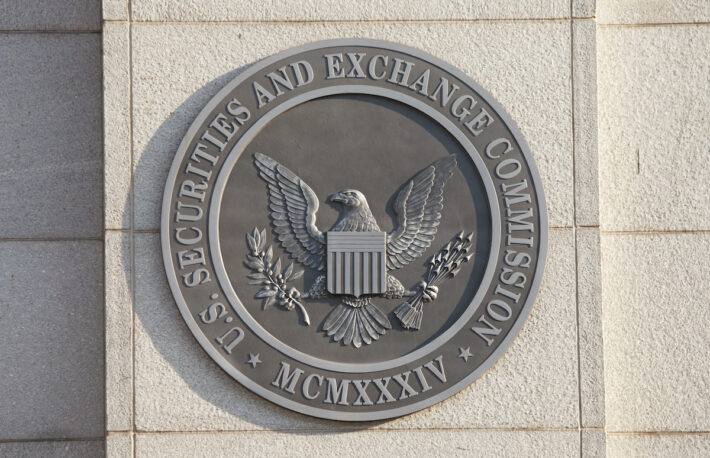 SECの提訴、暗号資産企業のアメリカ離れを加速