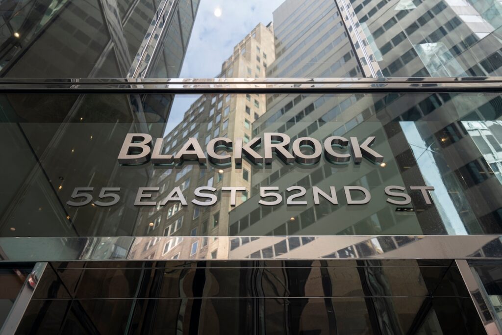 ゴールド投資家からの暗号資産需要が増加：ブラックロックCEO