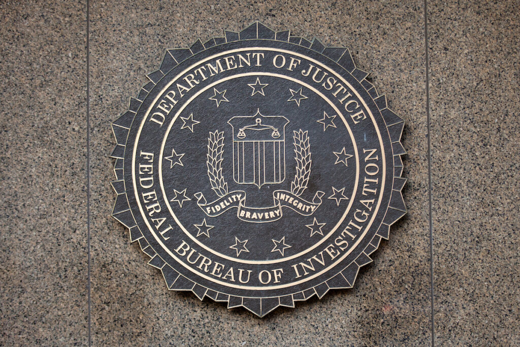 北朝鮮のハッカーが盗んだビットコインを現金化しようとしている──FBIが警告