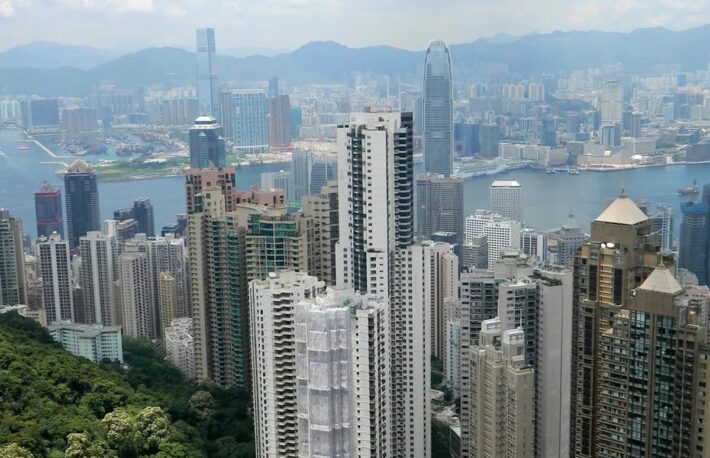 JPEXの騒動は強力な暗号資産ライセンス法の必要性を示している：香港行政長官がコメント