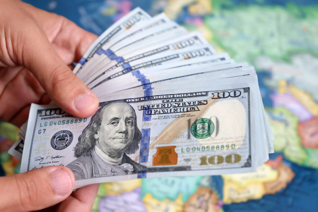 Web3エンジニアの給与は12万ドル（約1740万円）、受け取りは法定通貨が大多数：調査