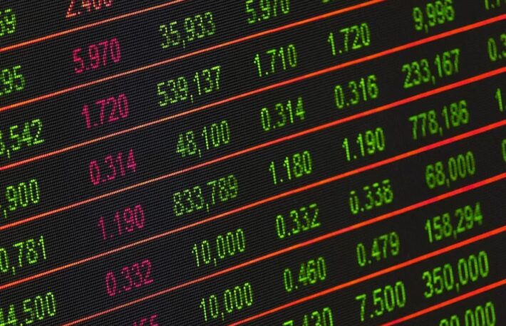 ビットコイン、2万7000ドルを割り込む──イーサリアムは1週間の下落の後、安定の兆し