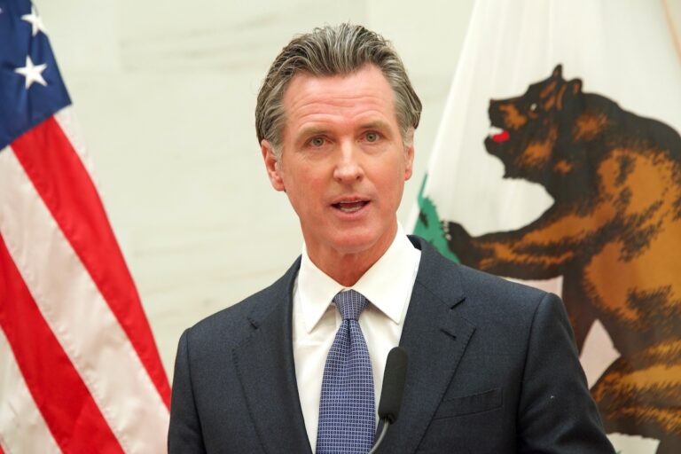 カリフォルニア州のニューサム知事、暗号資産規制法案に署名