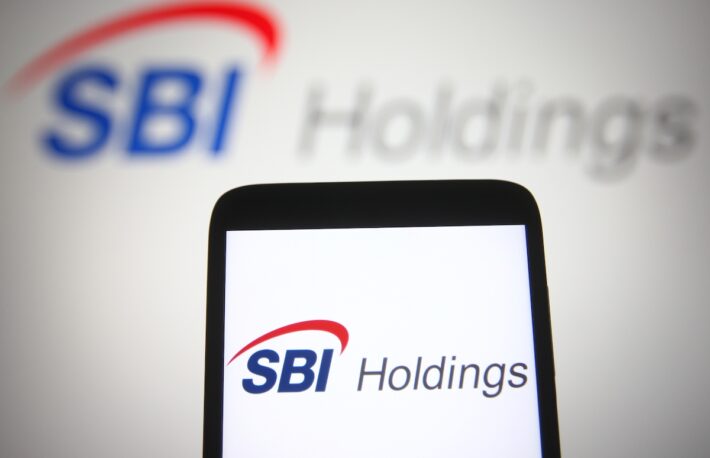 SBIホールディングス、過去最高の上半期収益──初の通期1兆円超えへ:2024年第2四半期決算