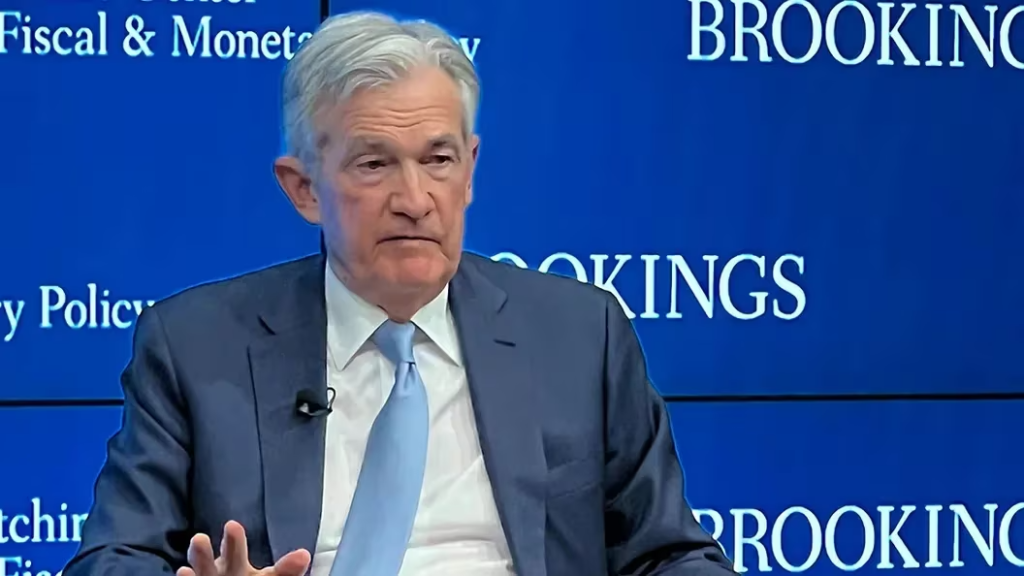 FRB、政策金利据え置きだが2024年はハト派になる可能性を示唆