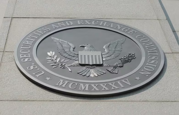 SECのXアカウント、ハッキングで虚偽のビットコインETF承認を発表──ビットコインは急騰後に戻す