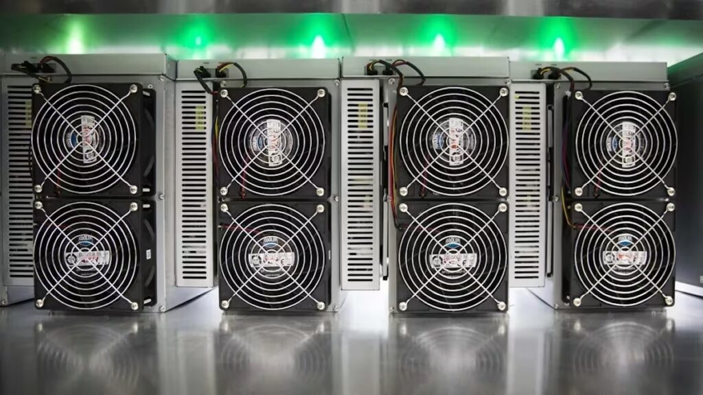 ビットコインマイナーからの流出が6年ぶりの高水準に