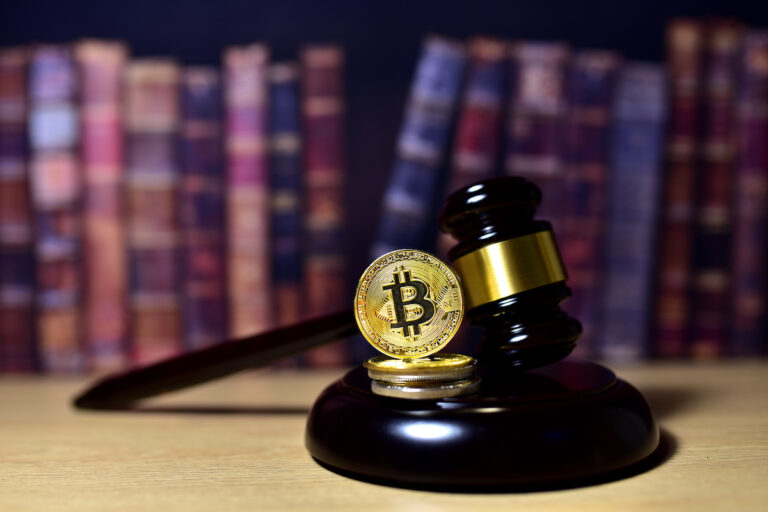 いいえ、サトシ・ナカモトではありません──偽物ビットコイン発明者が裁判所命令で告知文