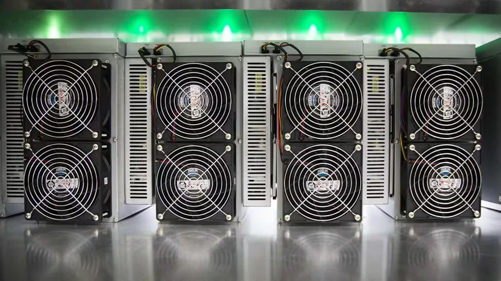 ビットコイン、マイナーの売りが増加か──史上最高値更新で利益確定の動き