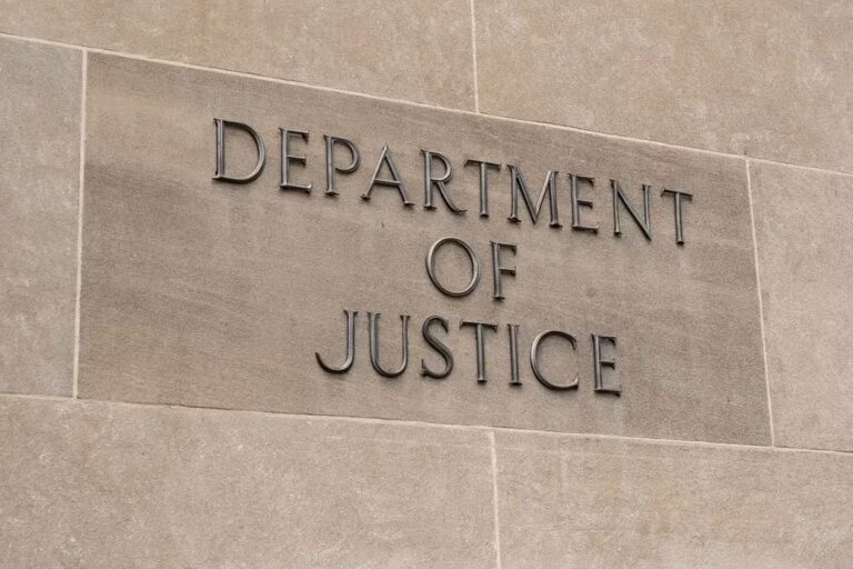 米政府、20億ドル相当のシルクロードのビットコインを移動:オンチェーンデータ