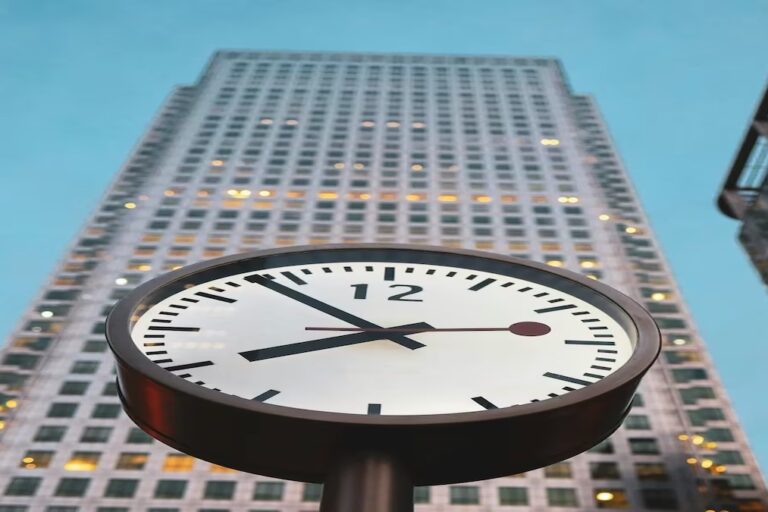 「5月に売り逃げろ」:ビットコインの季節性