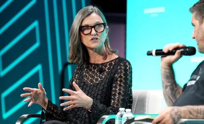 米アーク、イーサリアムETFから撤退──激化する手数料競争が原因か