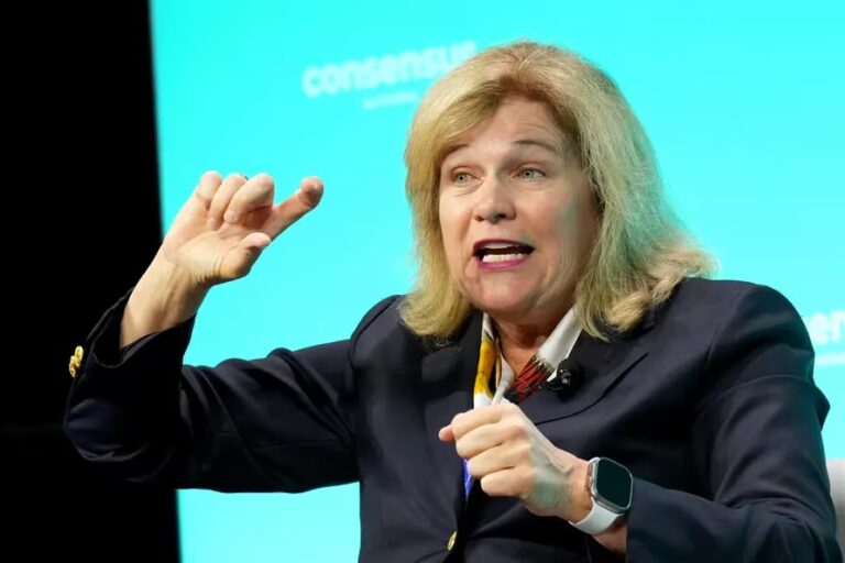フランクリン・テンプルトン、ビットコイン・イーサリアム以外に投資する新たな暗号資産ファンドを検討:報道