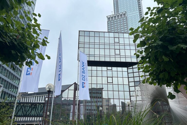 ドイツのDZ銀行が顧客に暗号資産取引を提供──大手取引所ベールゼ・シュトゥットガルトと提携