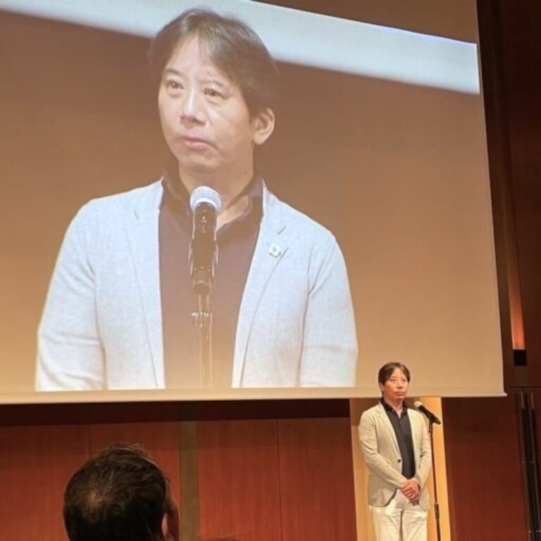 【単行本】追われ者: こうしてボクは上場企業社長の座を追い落とされた 追われ者: こうしてボクは上場企業社長の座を追い落とされた | 松島 庸