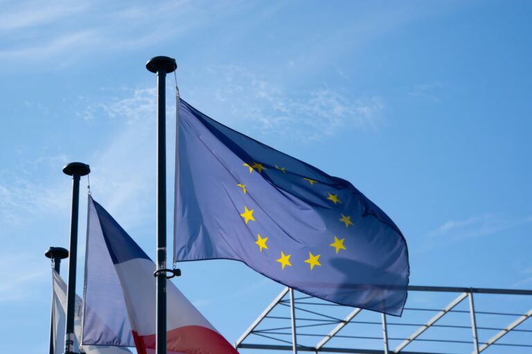 EU規制当局、ステーブルコイン規則の早期遵守を加盟国に要請