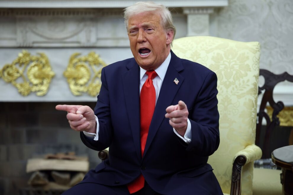 トランプ大統領のミームコイン「TRUMP」、70%急騰──上位保有者向けディナーイベント発表で