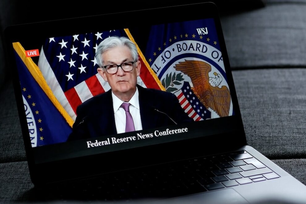 ビットコインのラリー、短命に──パウエルFRB議長がスタグフレーション懸念を提起